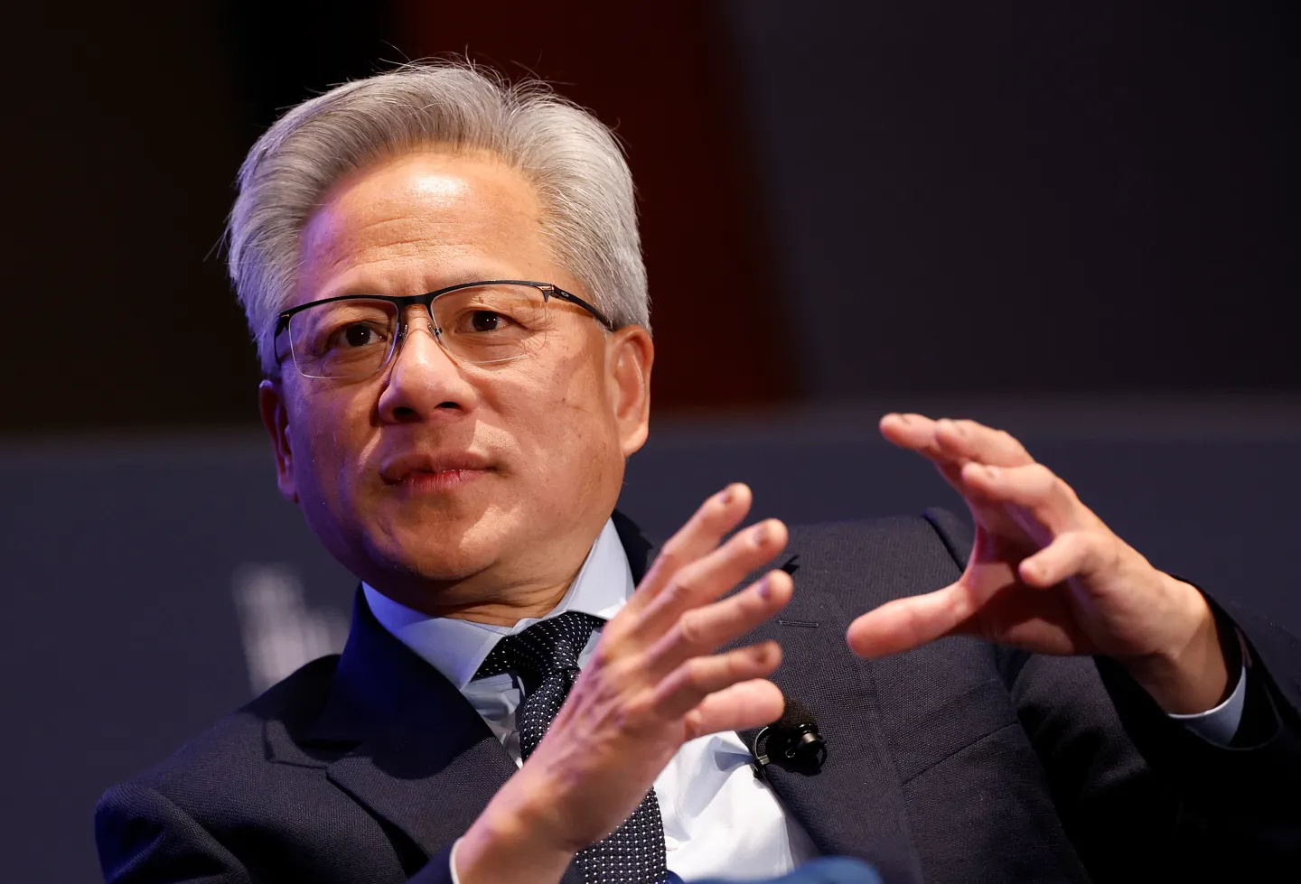 Nvidia CEO urges Trump to change rules for AI chip exports